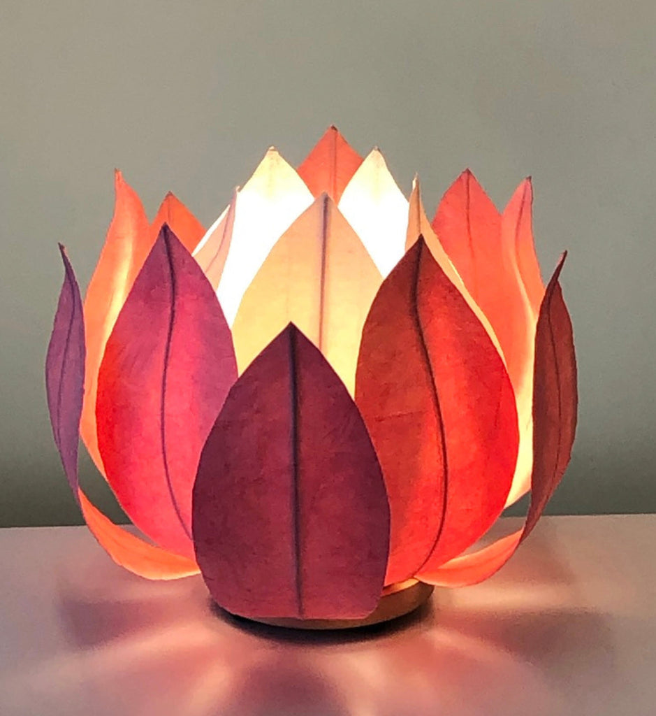 染め紙を使った「手作りあかり」