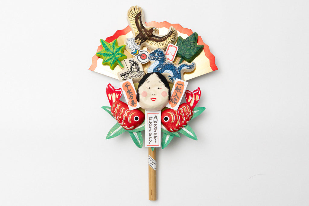 民芸紙を使った張り子の熊手