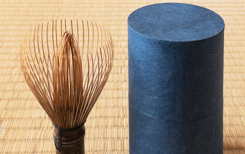 藍色おりがみを使った茶道具