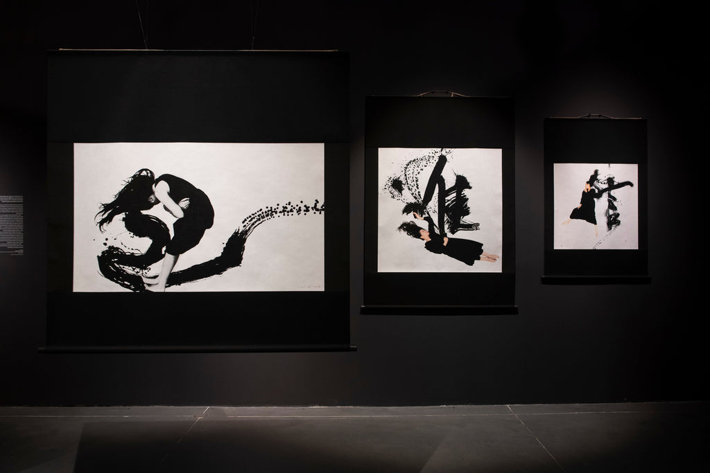 AIJP楮 薄口 白を使った掛け軸作品