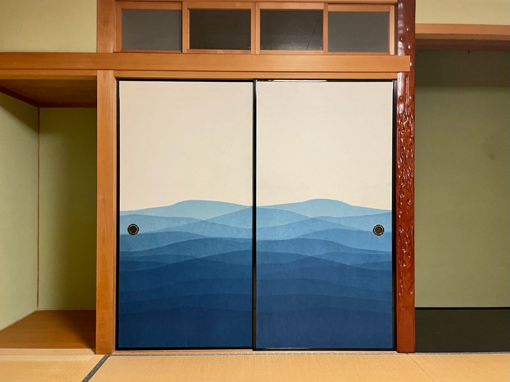 藍染め和紙を使った襖紙