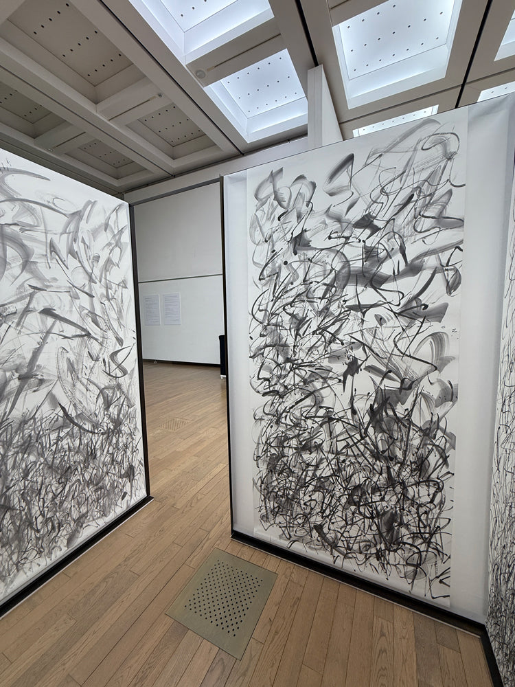 竹和紙ロールを使ったドローイング作品