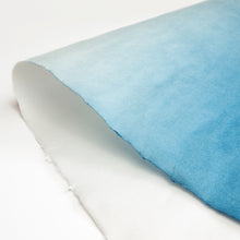 画像をギャラリービューアに読み込む, 藍染め和紙 グラデーション 平版 縦 ＊在庫切れの場合1〜2週間程で納品
